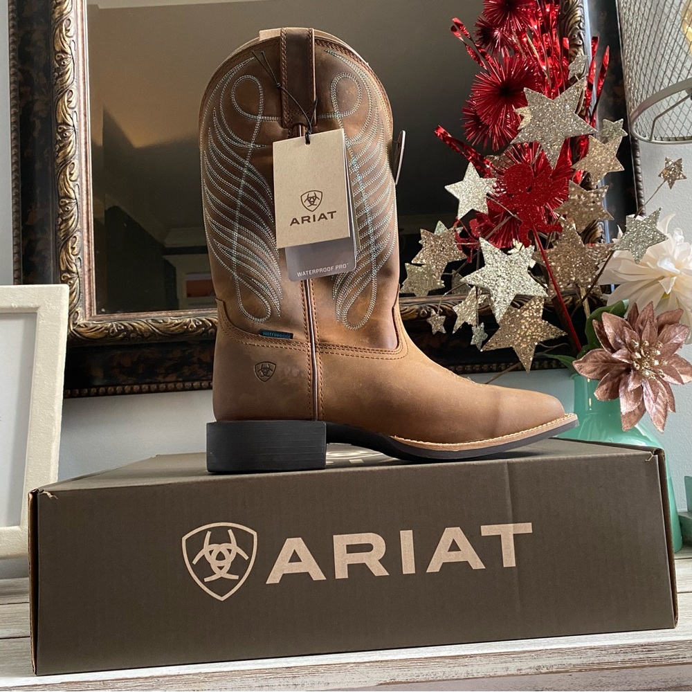 Ariat Round Up Wide Square Toe H20 Western Boot ✨ Distressed Brown Size 9.5